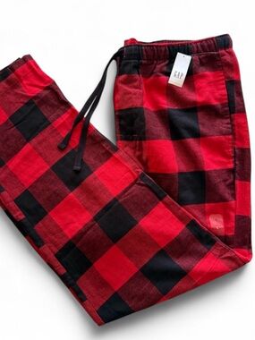 GAP Men Red & Black Buffalo Plaid Joggers